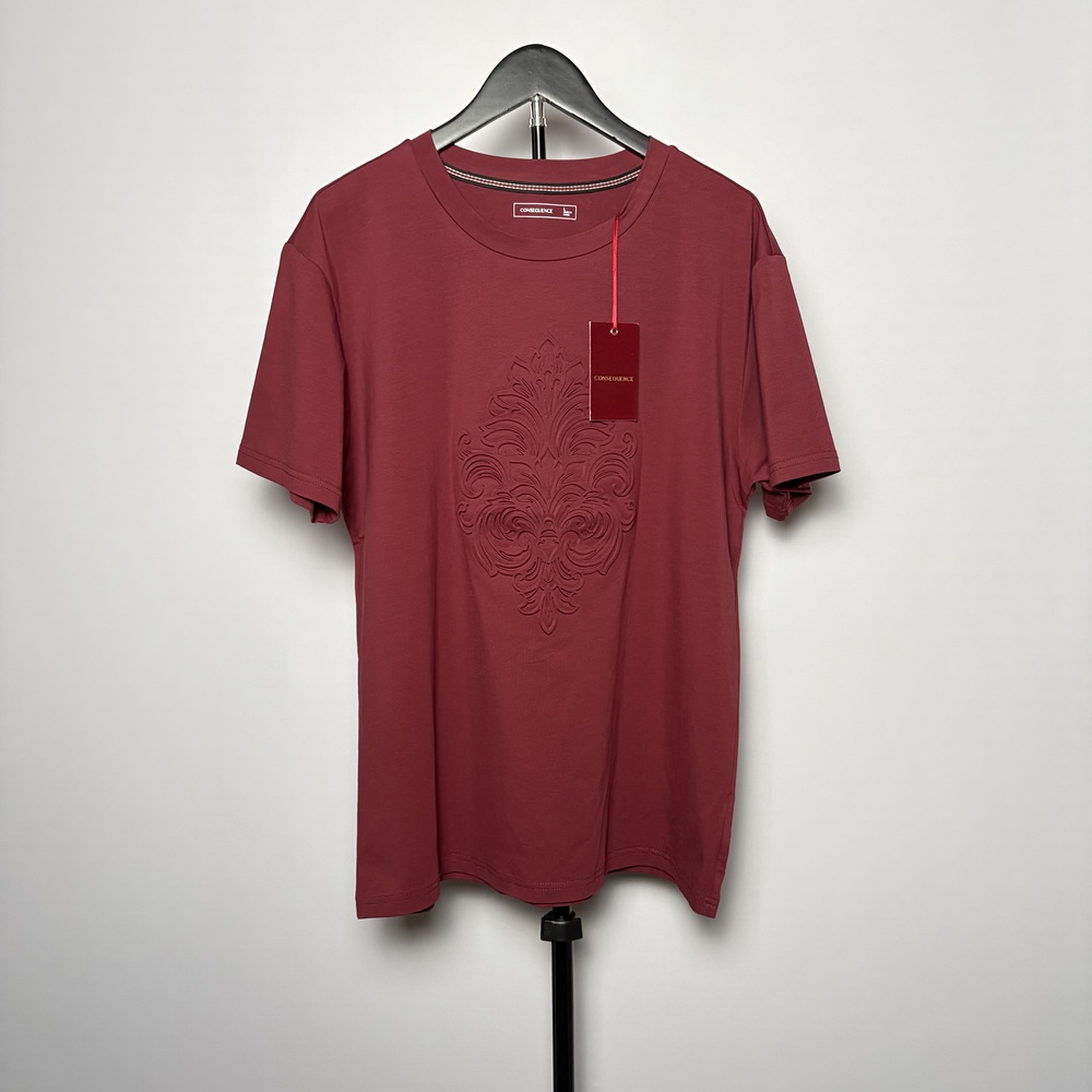 Consequence Men's T-Shirt Burgundy Size L Embossed Damask Short Sleeve